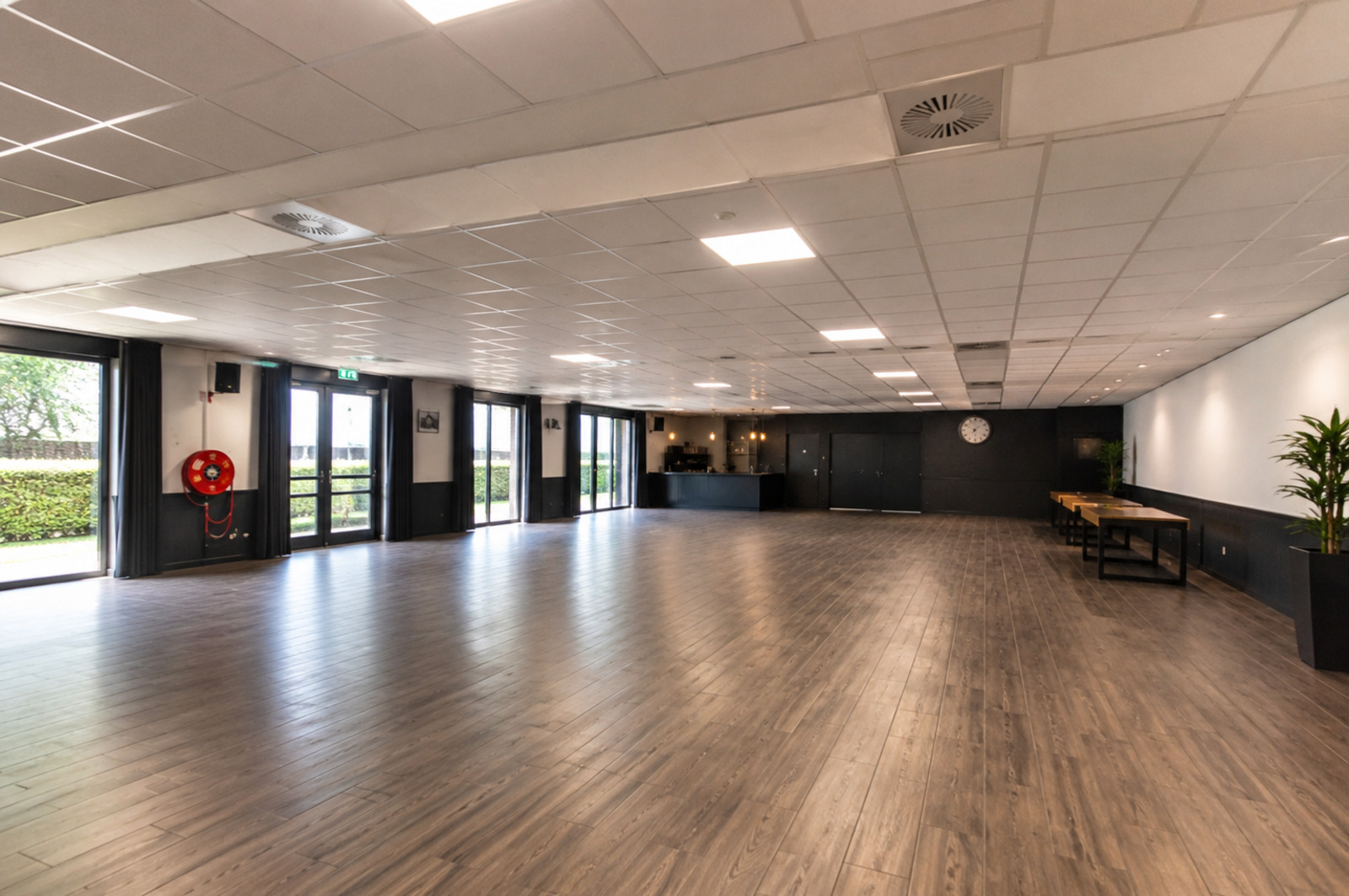 Zaal · Klaar voor gasten — foto 2